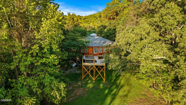 525 Sourdough Hollow Road, Kodak, TN 37764