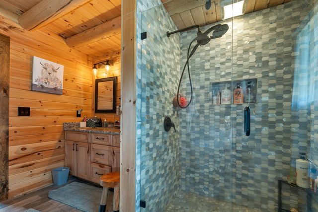 927 Ashueot Drive, Washington, NH 03280