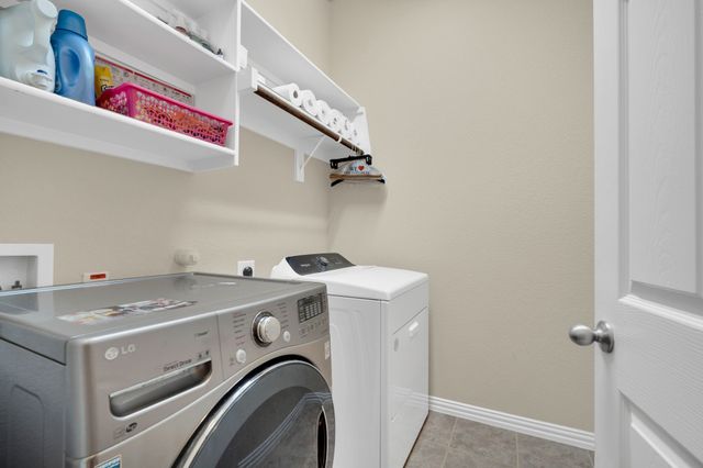 900 Ginger Trail, Desoto, TX 75115