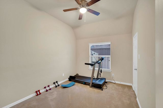 900 Ginger Trail, Desoto, TX 75115
