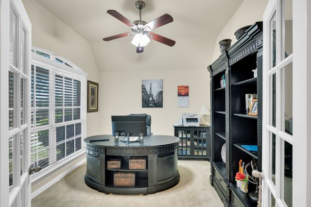 900 Ginger Trail, Desoto, TX 75115