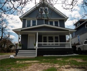 12010 Castlewood Avenue, Cleveland, OH 44108