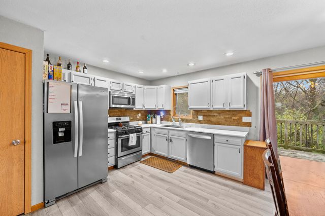 1161 S Goodrich Street, Colfax, IA 50054