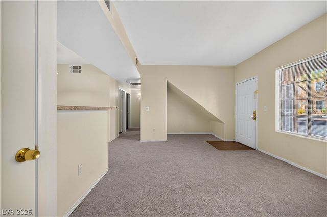 2141 Hussium Hills Street 102, Las Vegas, NV 89108