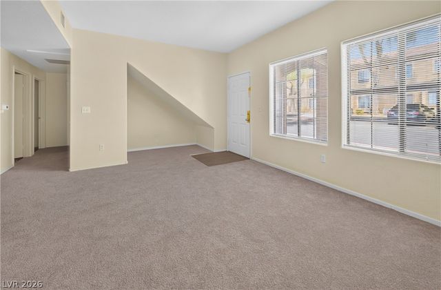 2141 Hussium Hills Street 102, Las Vegas, NV 89108