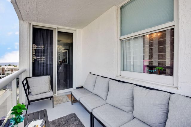3015 N OCEAN Boulevard 8B, Fort Lauderdale, FL 33308