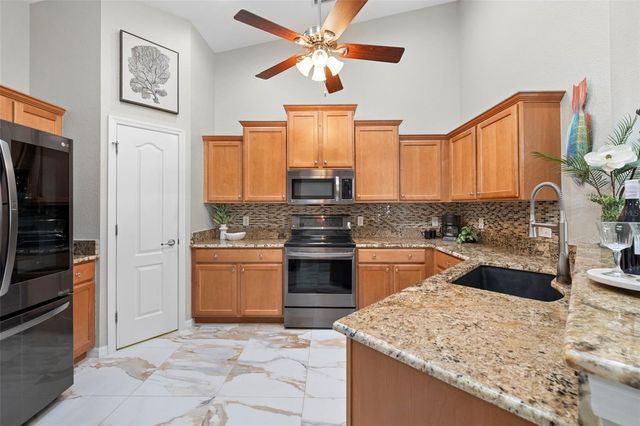 3669 LAKEWOOD BOULEVARD, North Port, FL 34287