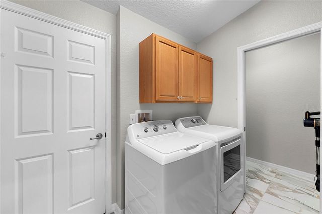 3669 LAKEWOOD BOULEVARD, North Port, FL 34287