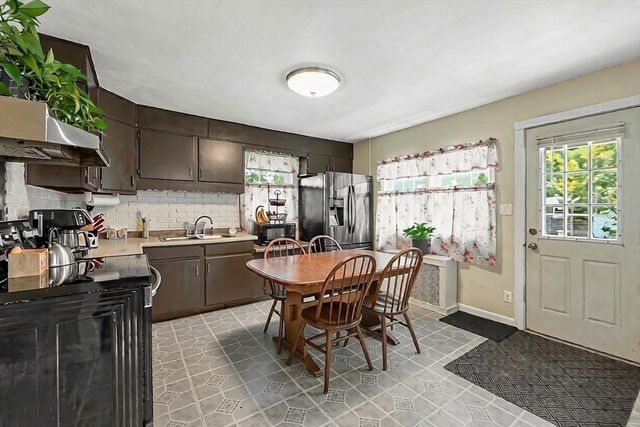 231 Bouchard Ave, Dracut, MA 01826