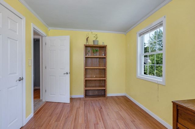 231 Bouchard Ave, Dracut, MA 01826