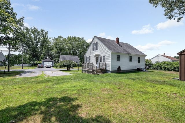 231 Bouchard Ave, Dracut, MA 01826