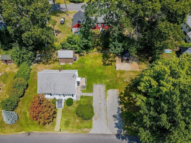 231 Bouchard Ave, Dracut, MA 01826