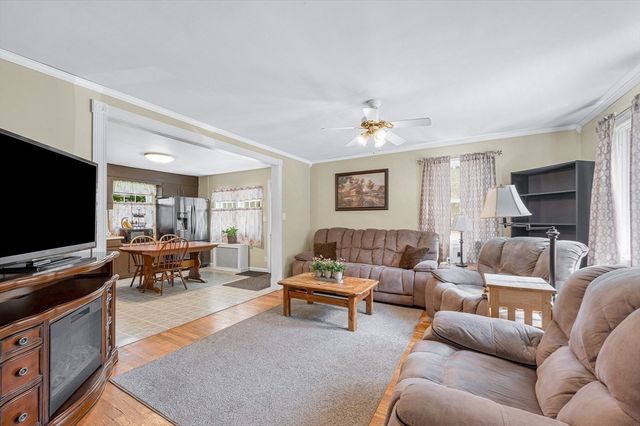 231 Bouchard Ave, Dracut, MA 01826