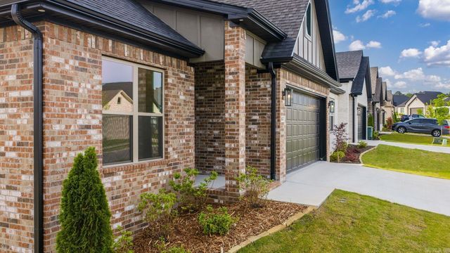 163 Fletcher Ridge Drive, Little Rock, AR 72223
