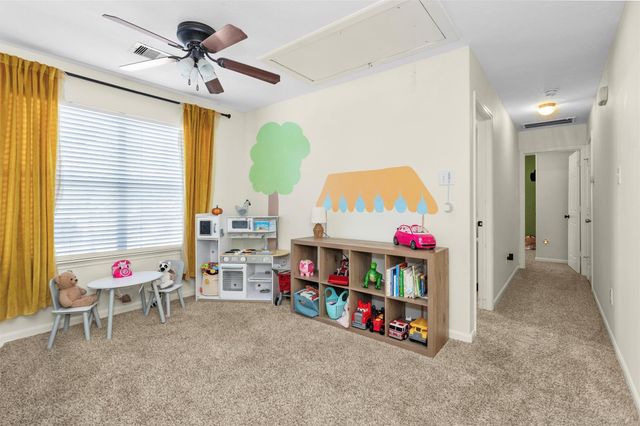 10865 Forest Creek Drive, Willis, TX 77318