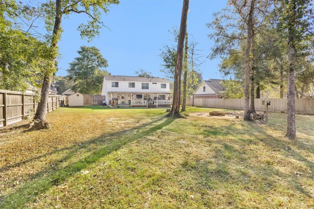 10865 Forest Creek Drive, Willis, TX 77318