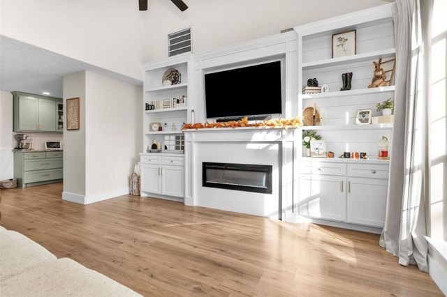 10865 Forest Creek Drive, Willis, TX 77318