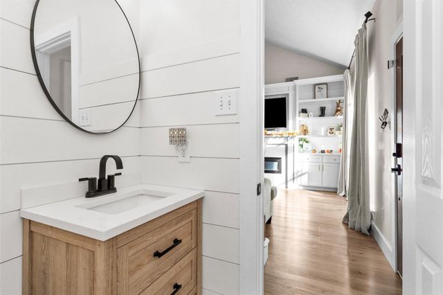 10865 Forest Creek Drive, Willis, TX 77318