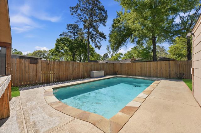 519 N Hyannis Port Street, Crosby, TX 77532