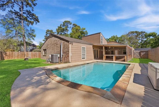 519 N Hyannis Port Street, Crosby, TX 77532