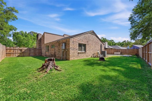 519 N Hyannis Port Street, Crosby, TX 77532