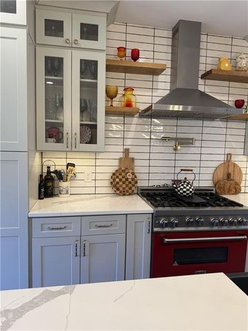 1821 Bromley Way NE, Roswell, GA 30075