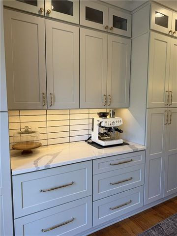 1821 Bromley Way NE, Roswell, GA 30075