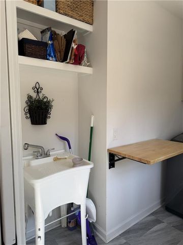 1821 Bromley Way NE, Roswell, GA 30075