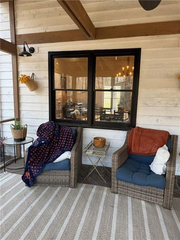 1821 Bromley Way NE, Roswell, GA 30075