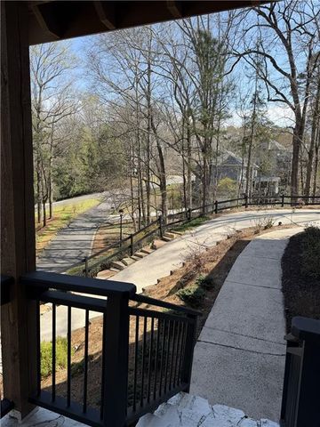 1821 Bromley Way NE, Roswell, GA 30075