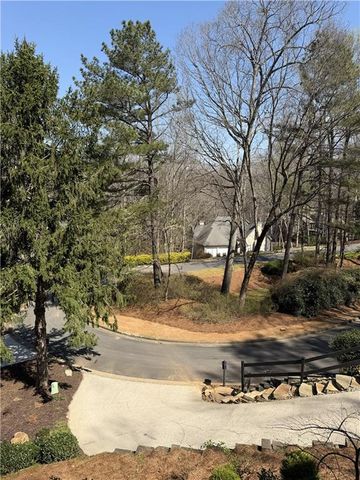 1821 Bromley Way NE, Roswell, GA 30075