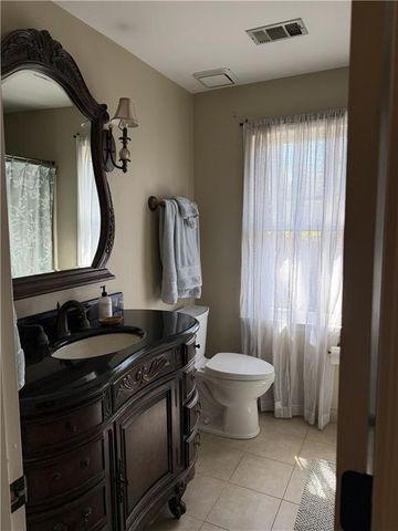 1821 Bromley Way NE, Roswell, GA 30075