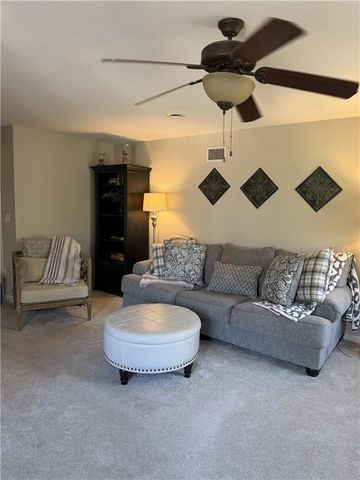 1821 Bromley Way NE, Roswell, GA 30075