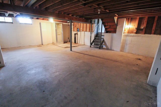 1394 Karahill Drive, Forest Park, OH 45240