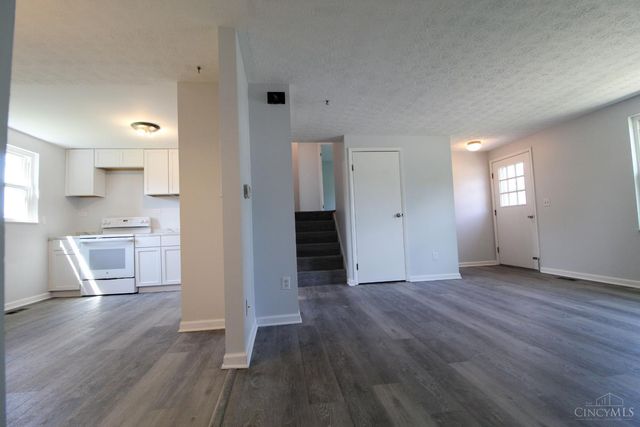 1394 Karahill Drive, Forest Park, OH 45240