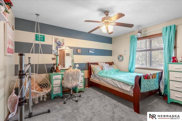 3810 S 77th Street, Lincoln, NE 68506