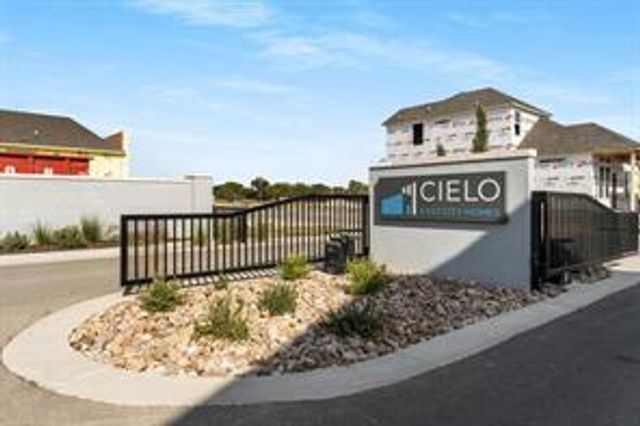 17506 El Hidalgo DR, Pflugerville, TX 78664