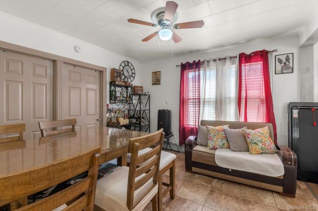 60-09 69th Place, Maspeth, NY 11378