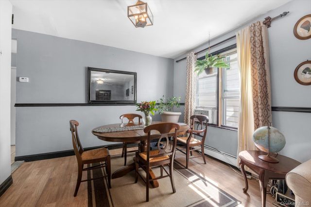 60-09 69th Place, Maspeth, NY 11378
