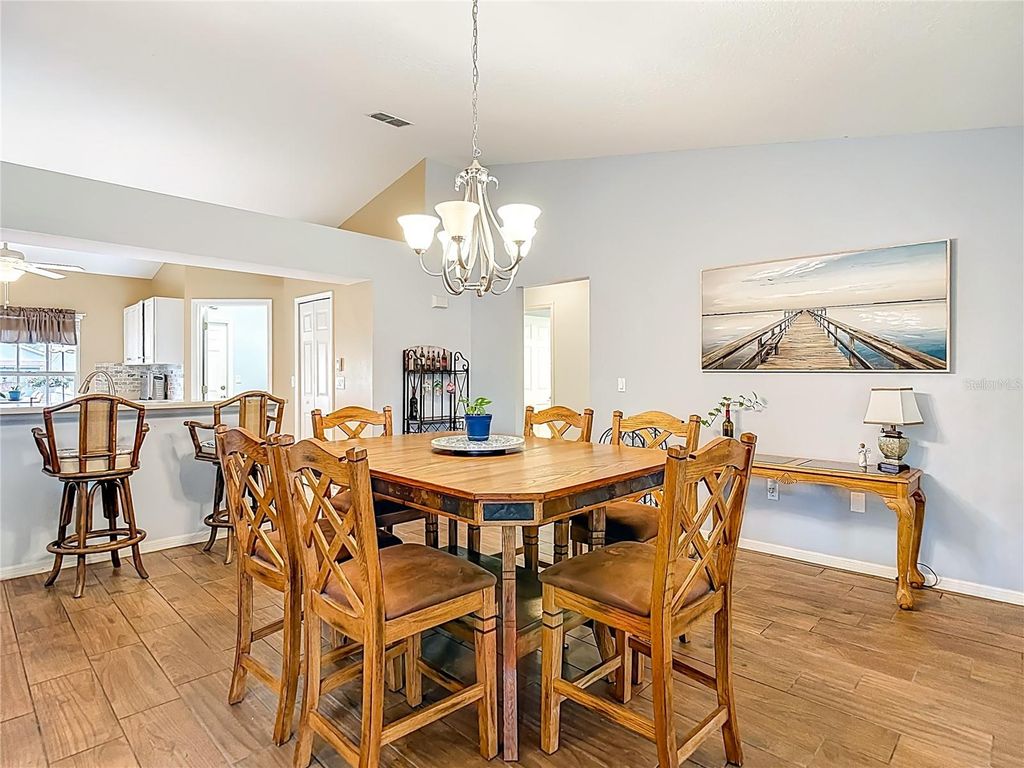 Image 11 of property listing at 6353 CARDINAL CREST DRIVE, New Port Richey, FL 34655