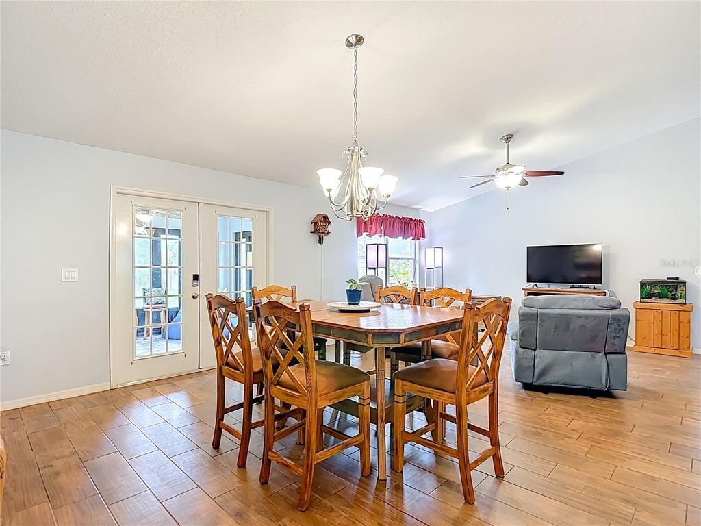 Image 13 of property listing at 6353 CARDINAL CREST DRIVE, New Port Richey, FL 34655