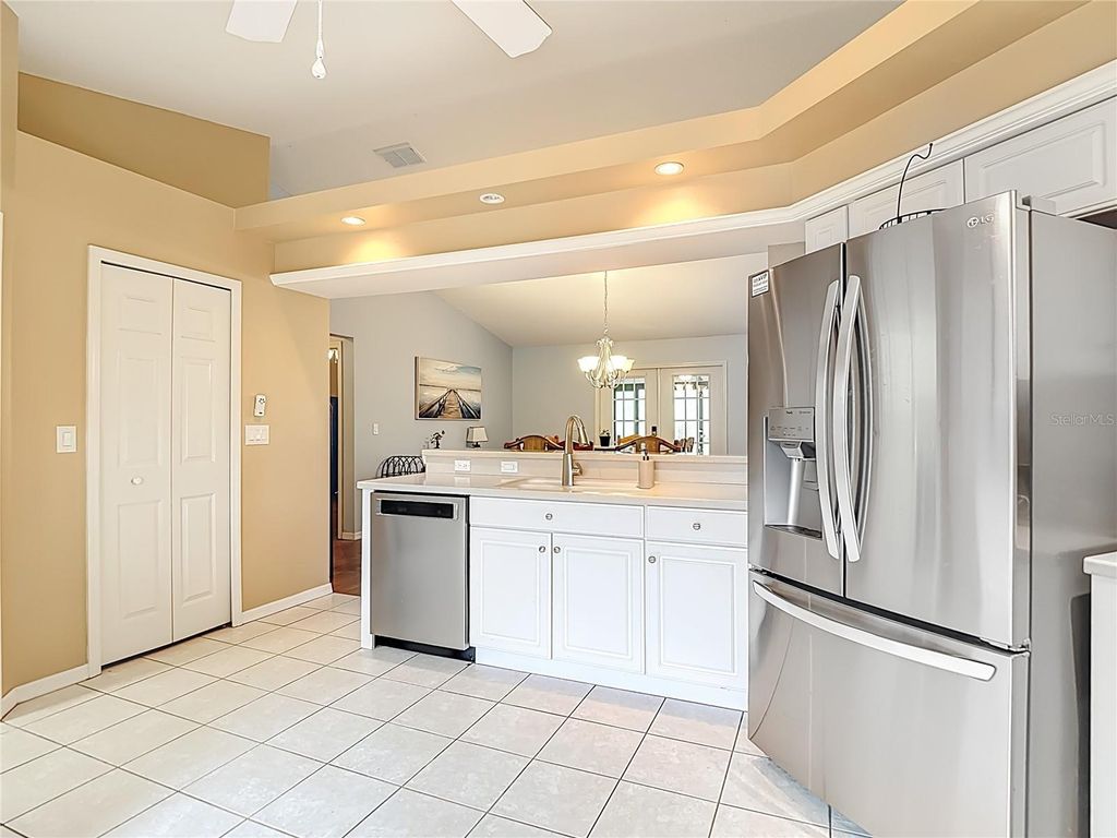 Image 20 of property listing at 6353 CARDINAL CREST DRIVE, New Port Richey, FL 34655