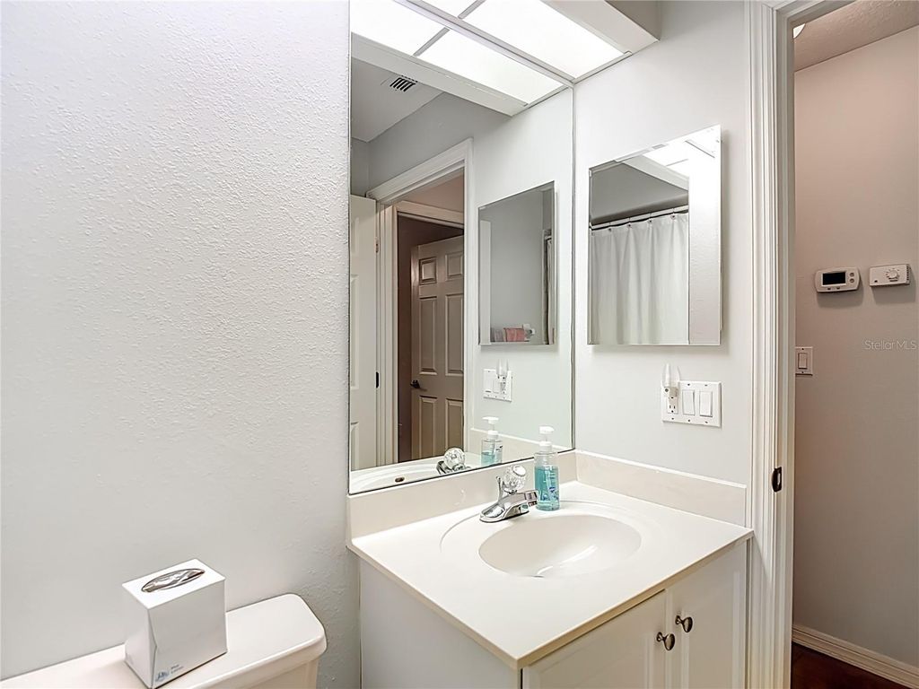 Image 40 of property listing at 6353 CARDINAL CREST DRIVE, New Port Richey, FL 34655