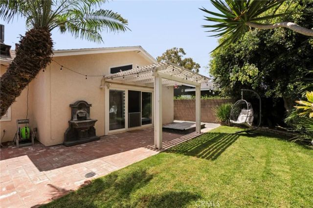 1915 Volk Avenue, Long Beach, CA 90815