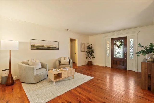 1915 Volk Avenue, Long Beach, CA 90815