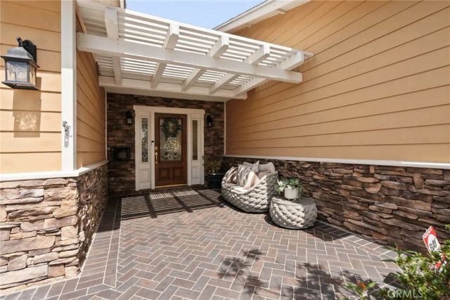 1915 Volk Avenue, Long Beach, CA 90815