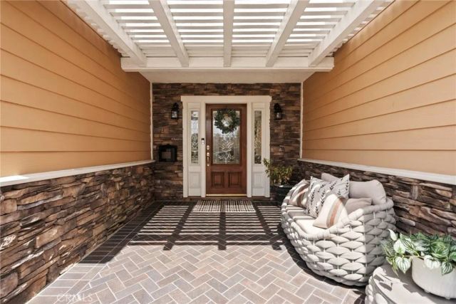 1915 Volk Avenue, Long Beach, CA 90815