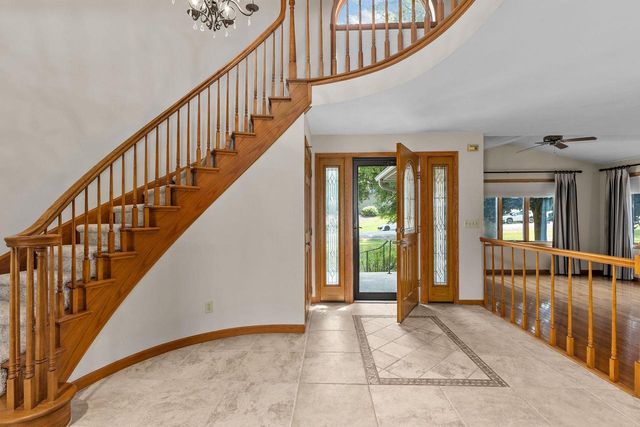 9 N KURT AVENUE, Appleton, WI 54913