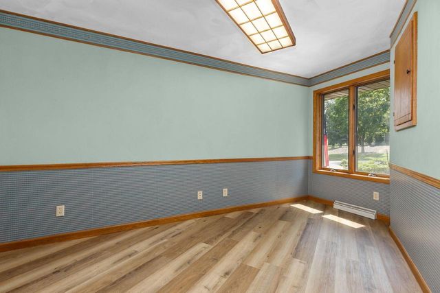 9 N KURT AVENUE, Appleton, WI 54913