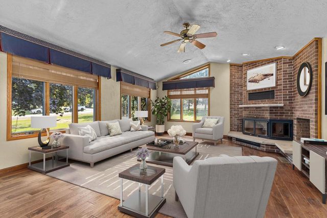 9 N KURT AVENUE, Appleton, WI 54913